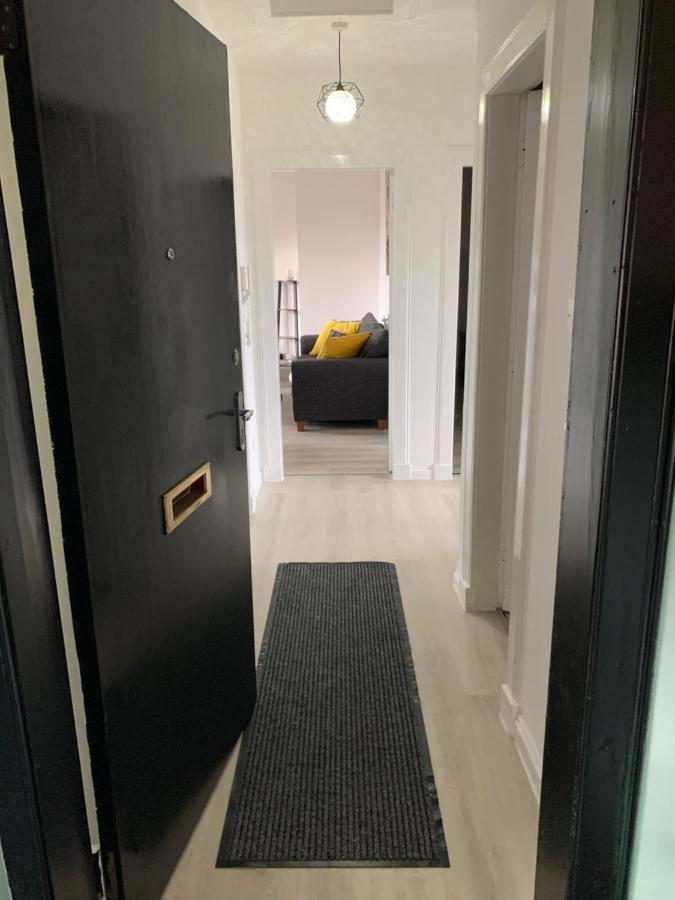 Lovely 2 Bedroom Apartment In Central Location 格陵诺克 外观 照片