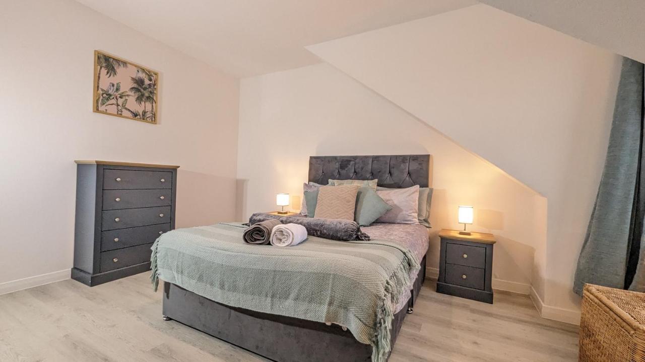 Lovely 2 Bedroom Apartment In Central Location 格陵诺克 外观 照片